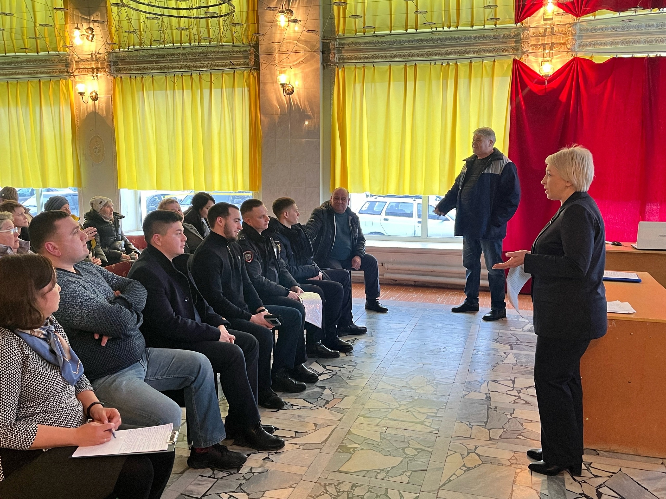 Встреча главы с жителями.