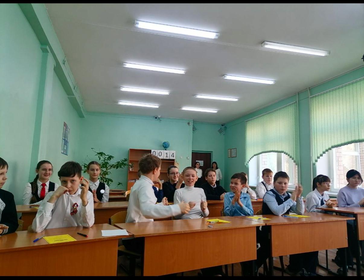 Знатоки истории.
