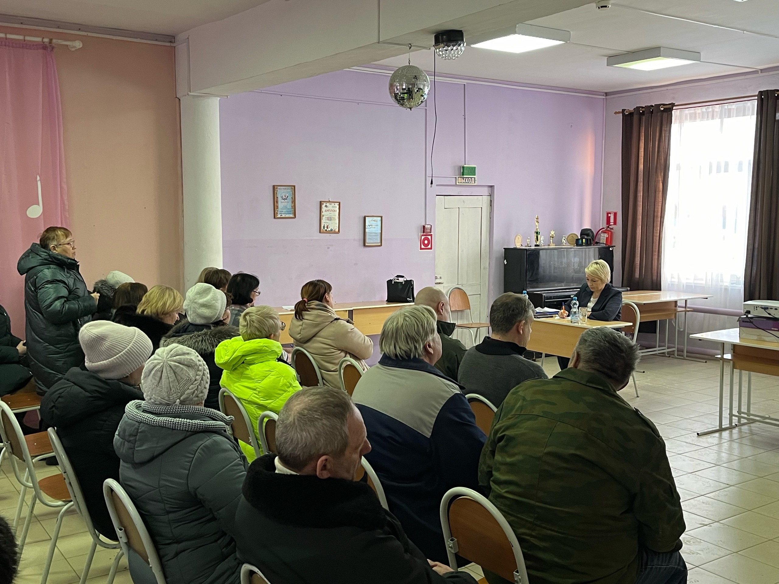Встреча главы Красноярского муниципального образования с жителями.