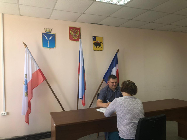 Приём граждан по личным вопросам. Приём граждан по личным вопросам.